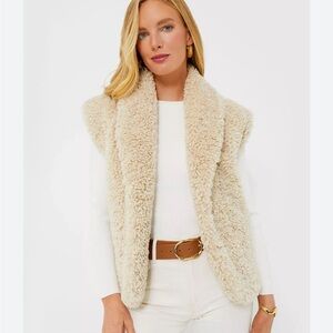 Tuckernuck Oversized Aspen Sherpa Vest NWOT